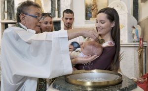 Lee más sobre el artículo Requisitos para ser padrino de bautizo