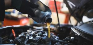 Lee más sobre el artículo Cuánto debes pagar por un cambio de aceite en Estados Unidos